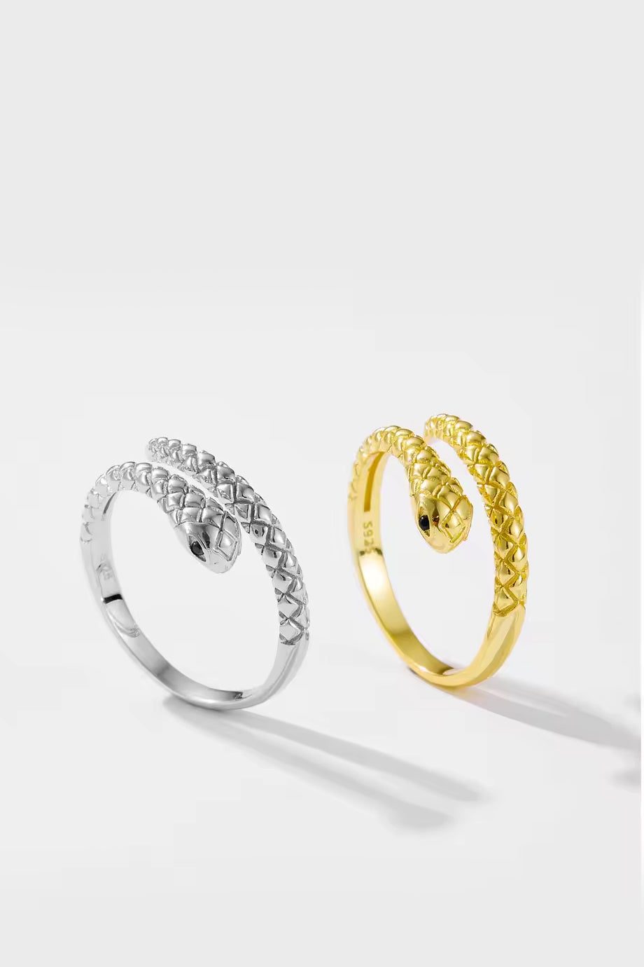 Ophidia Snake Ring