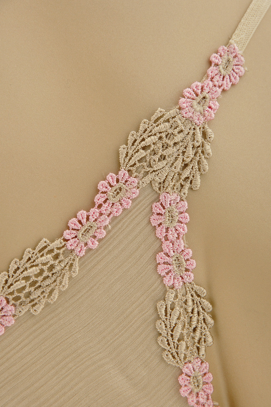 Εκρού Μεταξωτό Στρινγκ - Cotton Club | Γυναικεία Εσώρουχα