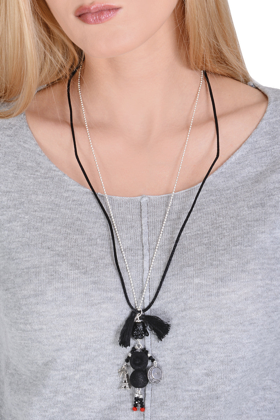 Μαύρο Μενταγιόν με Μαριονέτα - Mare Moi | Κοσμήματα